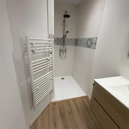 דירה Loni Experiences Moderne Emplacement Ideal *